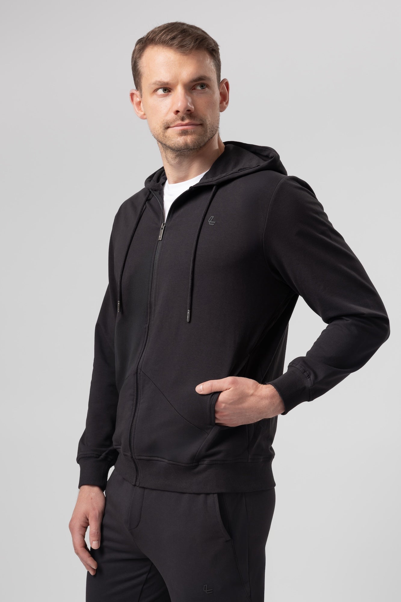Pánská Mikina na Zip z Bavlny – Pohodlný Střih, Měkká a Prodyšná, Více Barevných Variant, Velikosti M, L, XL