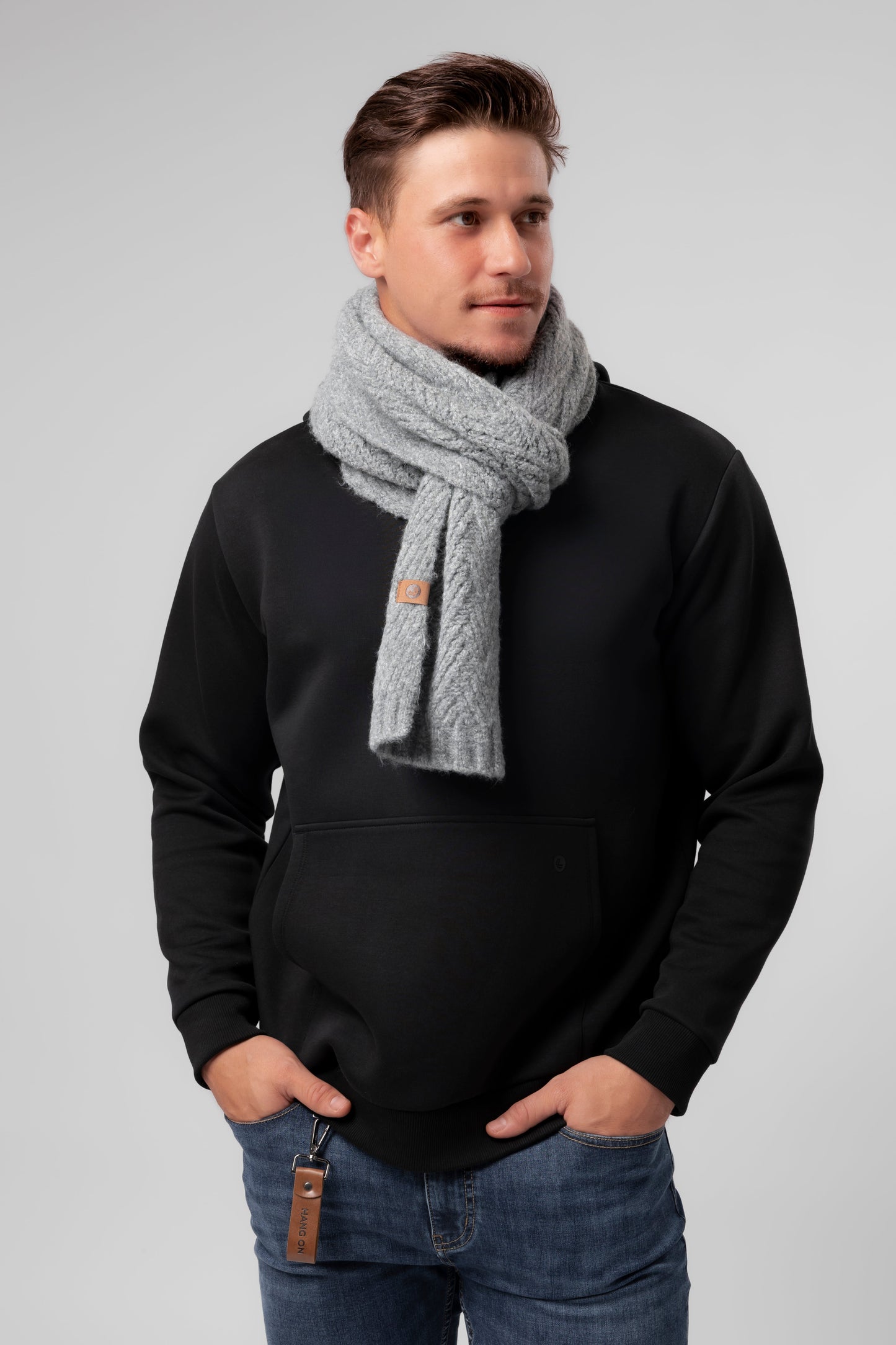 Teplý Pletený Šál pro Muže, Měkký a Lehký Design, 70 x 30 Palců, Ideální pro Chladné Počasí